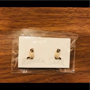 Moorea Seal Siamese Cat Studs NWT